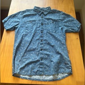 Button down Patagonia shrit. Size Medium
